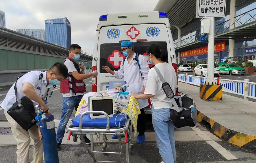 宝山救护车出租公司